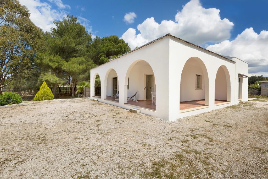 Villetta Zaira Gallipolli Exteriör bild