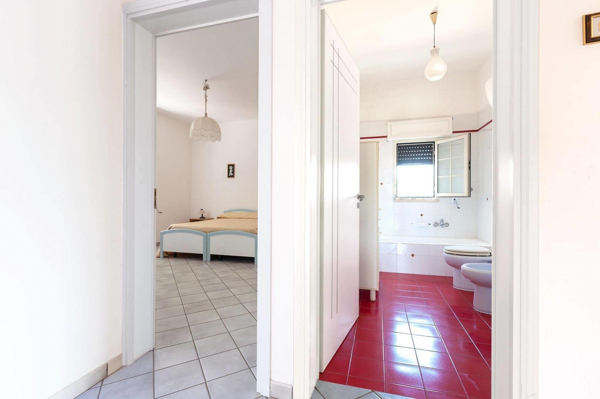 Villetta Zaira Gallipolli Exteriör bild